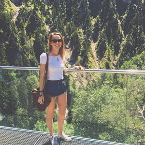 Meet your Posher, Alissa